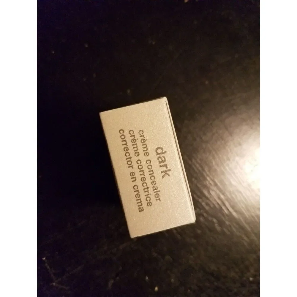 Dark TIGI Cosmetics Creme Concealer 0.06 Ounce